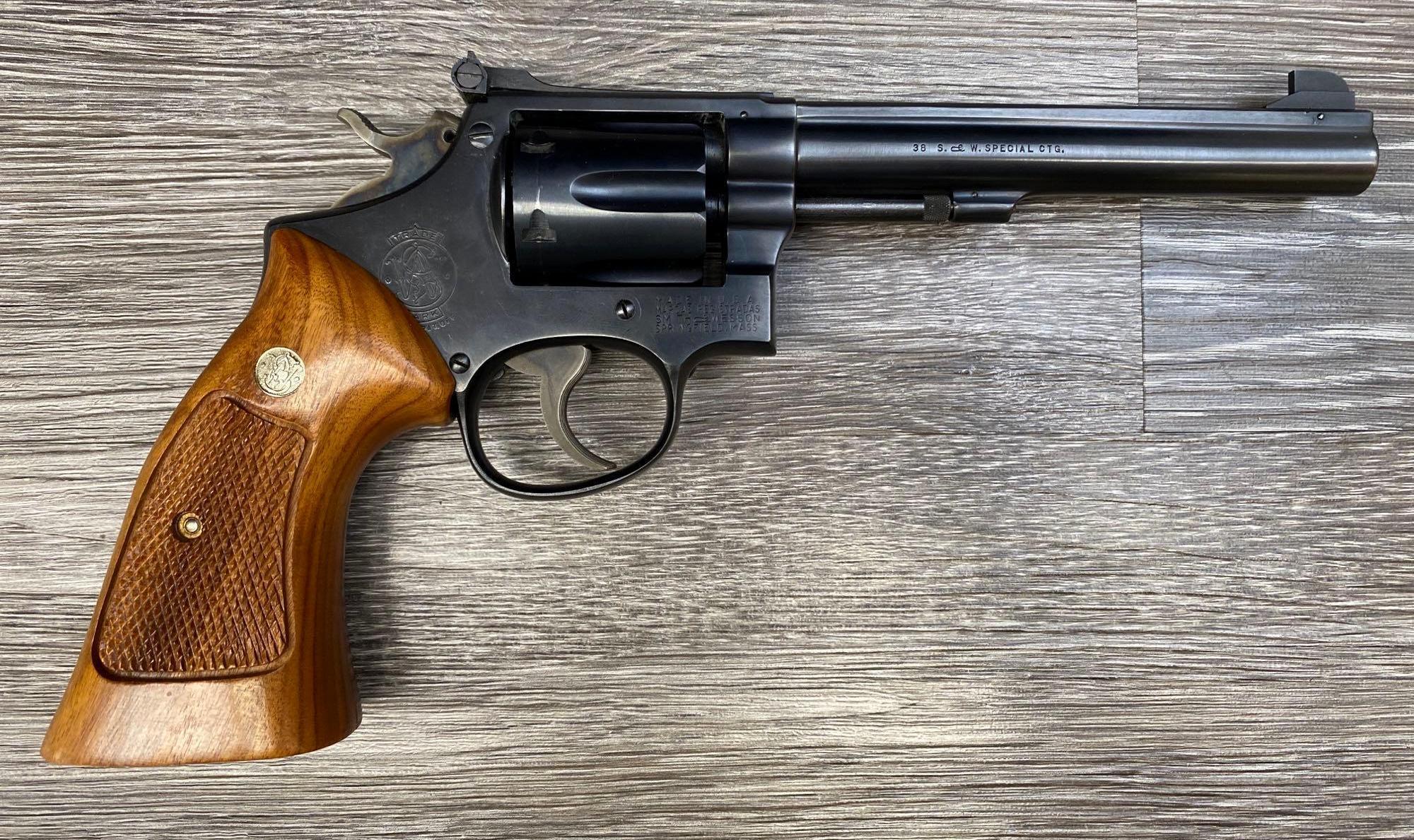 SMITH & WESSON M&P/MODEL 10 .38 SPECIAL DOUBLE-ACTION REVOLVER
