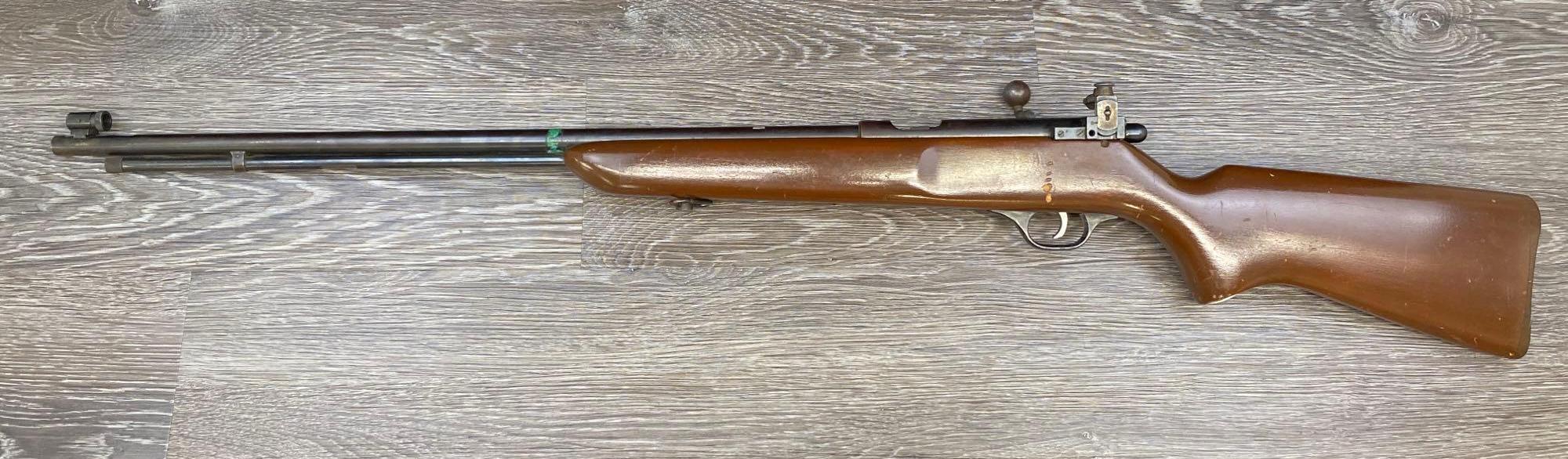 MARLIN MODEL 81-DL REPEATING BOLT-ACTION TARGET RIFLE .22 S-L-LR CAL.