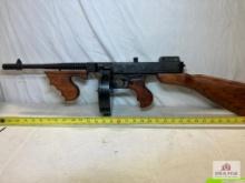 1920's Thompson "Tommy Gun" Submachine Gun Replica