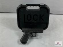 [74] Glock 19, 9x19mm | SN: TRX558