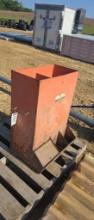 LIVESTOCK WATERER