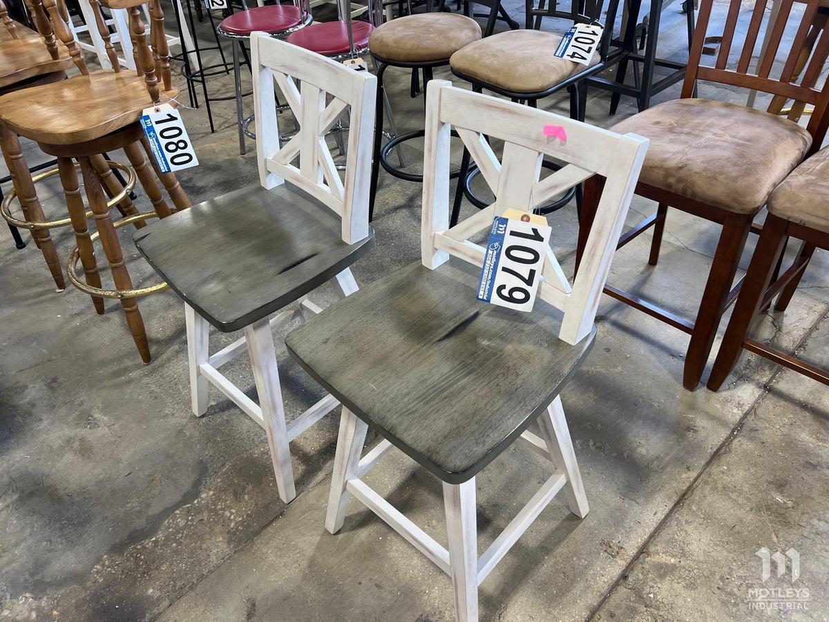 2 Wooden Stools