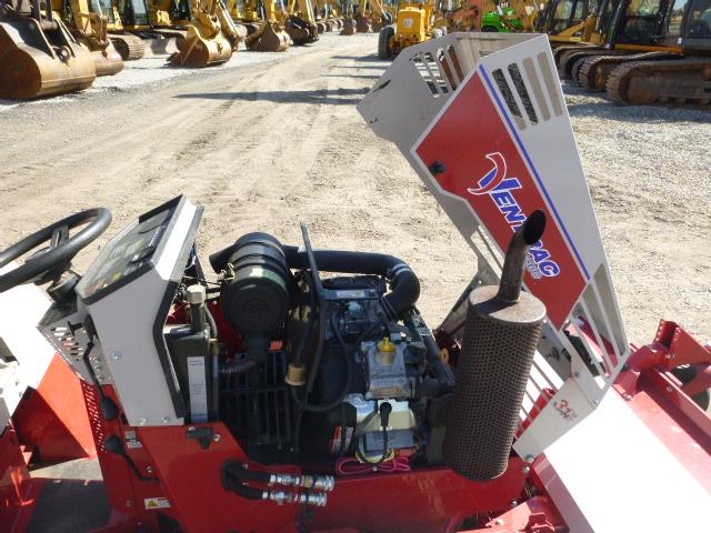 Ventrac 4100 Tractor w/HQ680 Mower (QEA 4319)