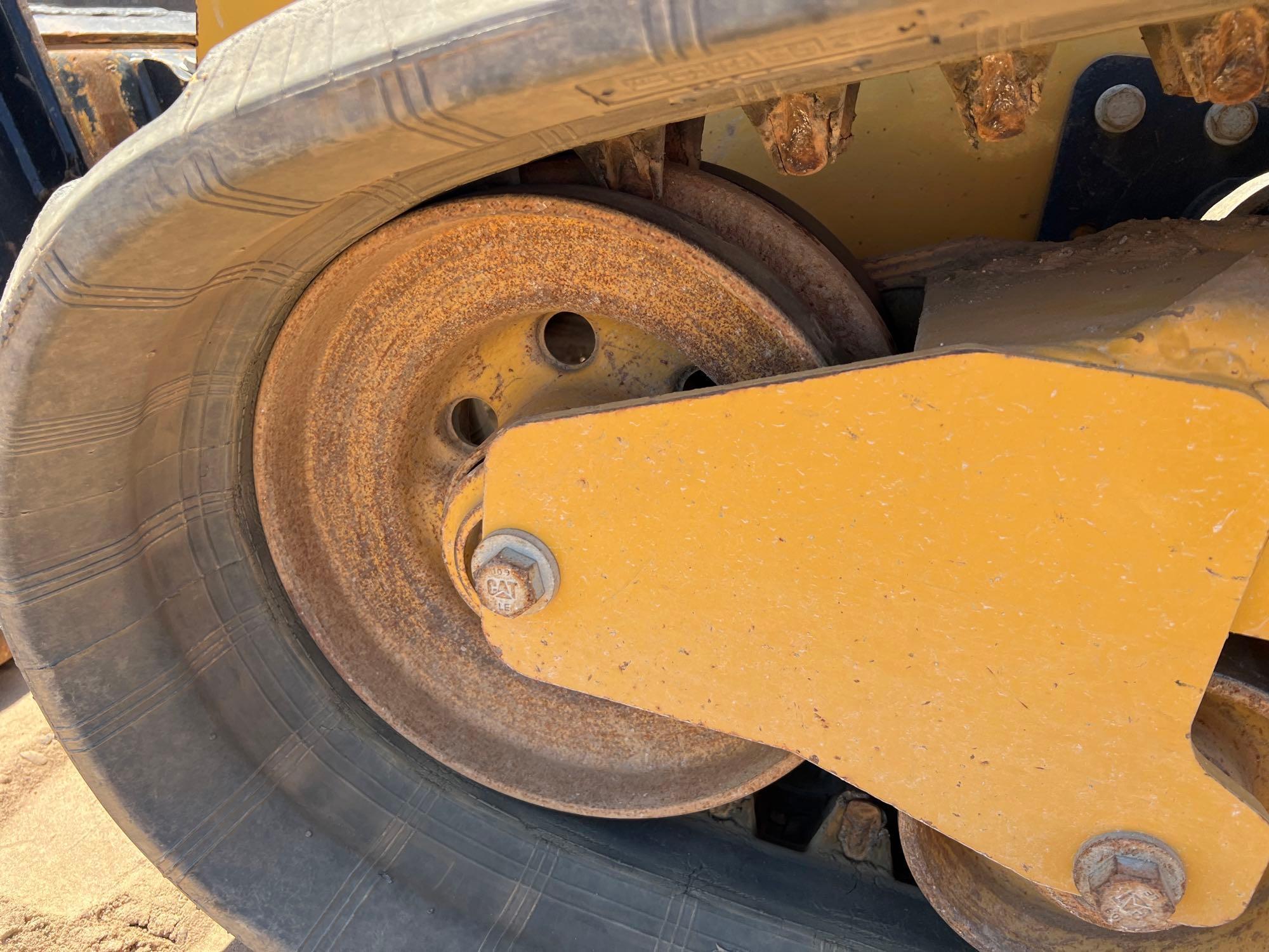 2021 CATERPILLAR 299D3 SKID STEER