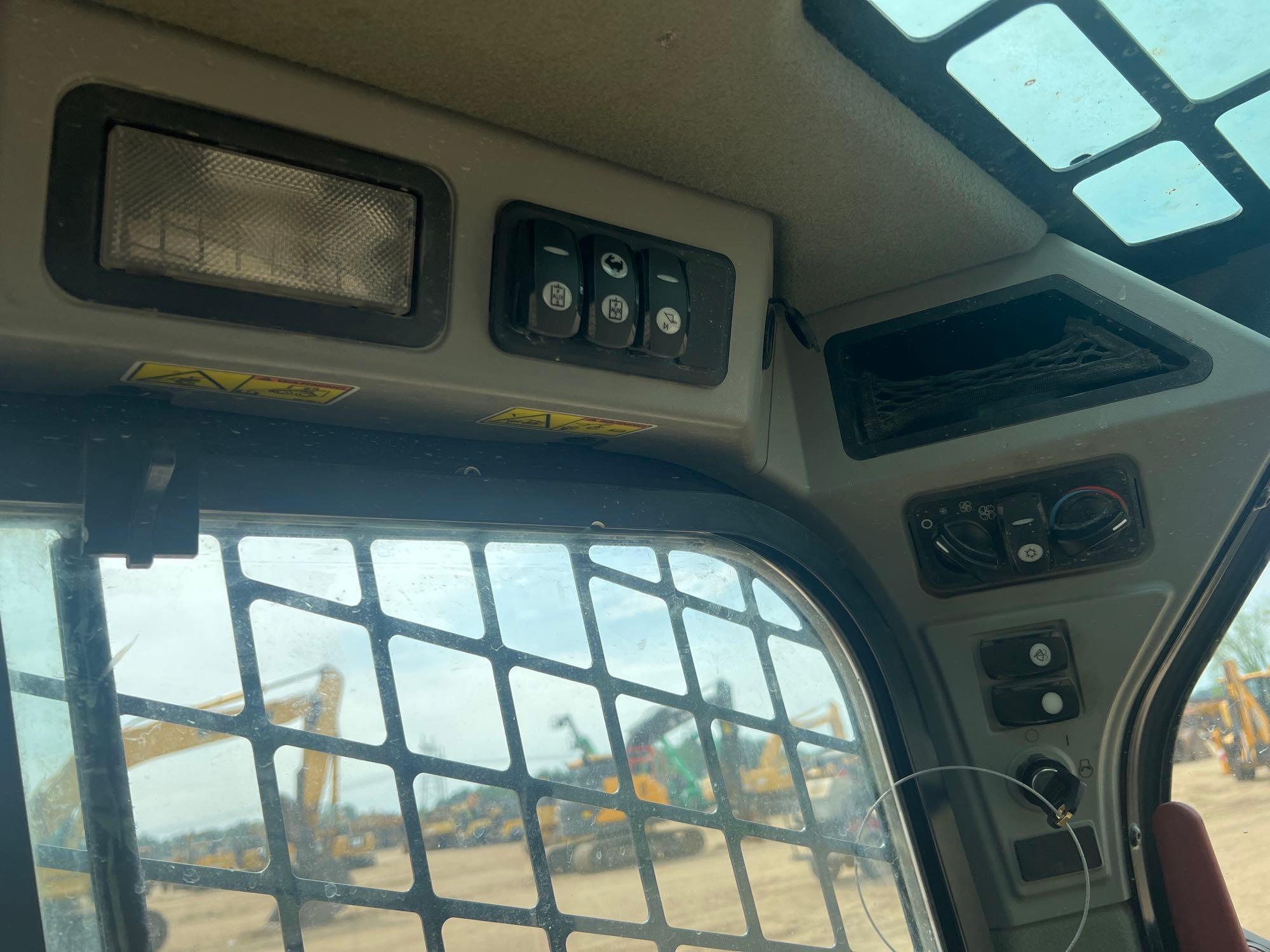 2018 CATERPILLAR 259D SKID STEER