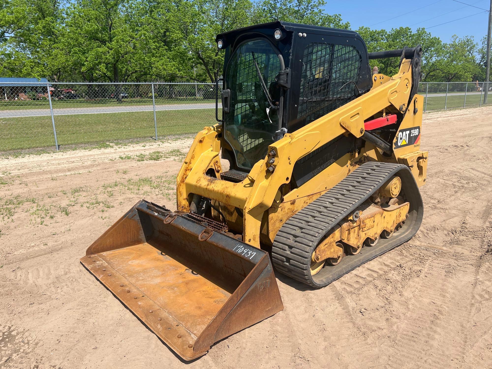 2017 CATERPILLAR 259D SKID STEER