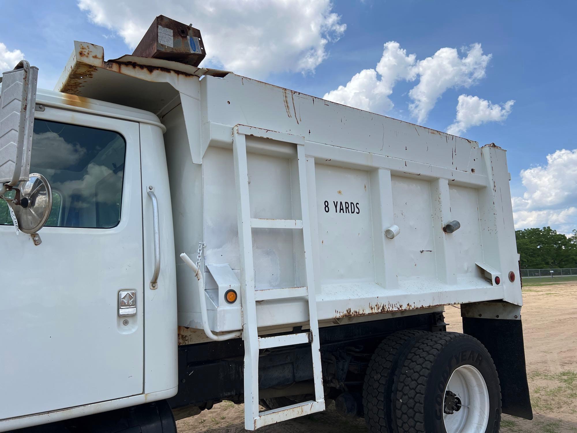 1998 INTERNATIONAL 4700 S/A DUMP TRUCK