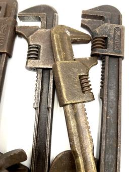 (22) Vintage Ford Adjustable Wrenches