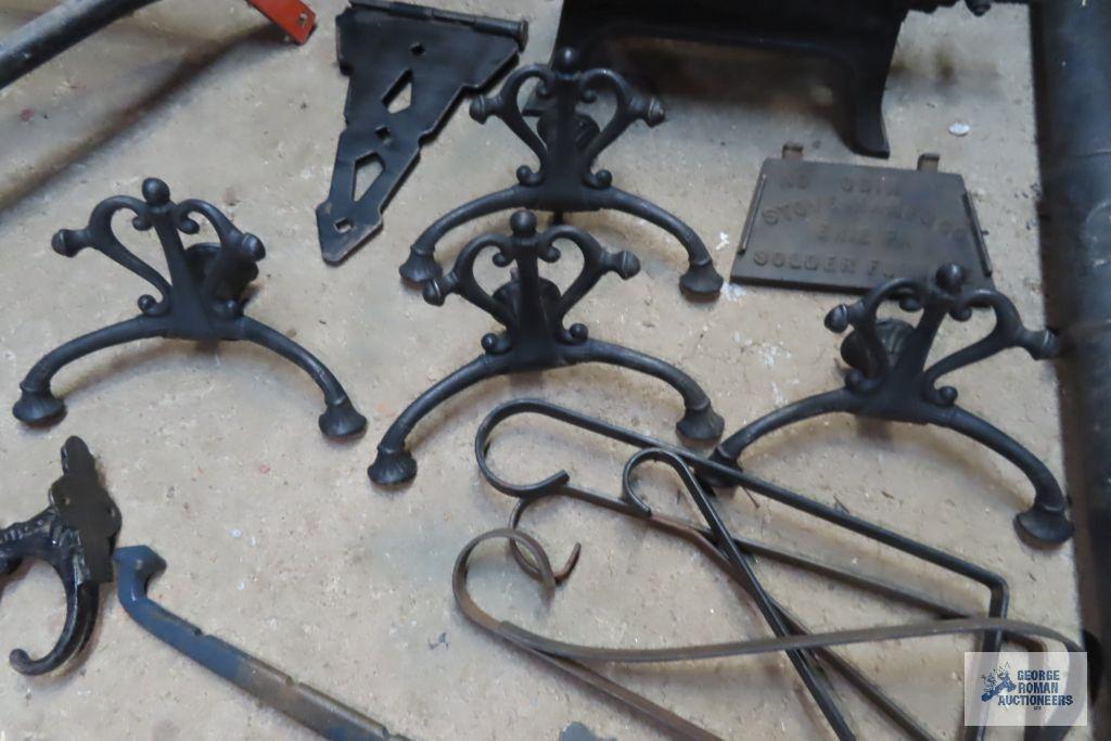 Assorted cast iron decorative pieces