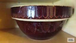 Brown ware mixing bowl