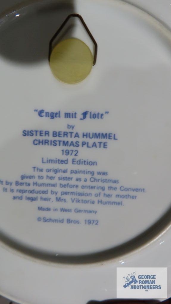 Large assortment of Christmas plates