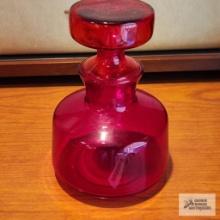 Glass decanter bottle with stopper