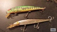 Rebel Fast Track fishing lure and other fishing lure