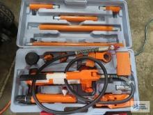 Central Hydraulics 4 ton portable puller with case