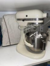 Kitchen Aid multi speed mixer w/ cover