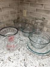 Glass mixing and measuring bowls