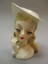 5 1/2" Vintage Lady Head Vase Made in Japan - Hat Has Crack