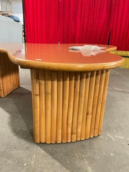 Stunning Mid Century Rattan Low Coffee table in Curved Shape - See pics.