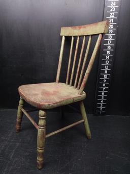 BL-Vintage Red Crackle Child's Chair