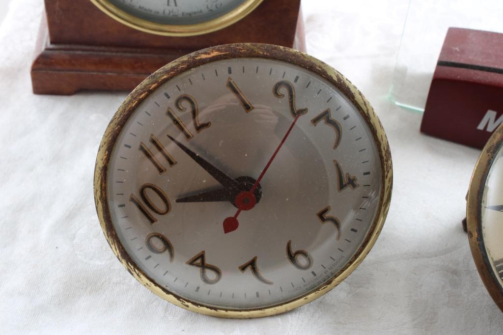 Clocks & Electric Clock Movements All Work