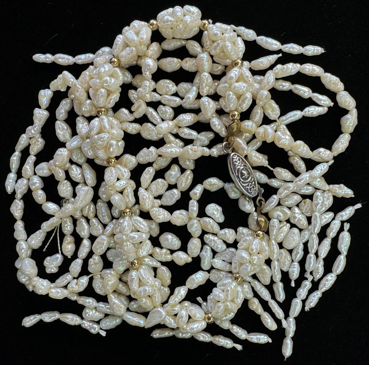 Lot of freshwater pearls