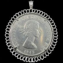 1965 Great Britain commemorative Churchill crown in a white medal pendant