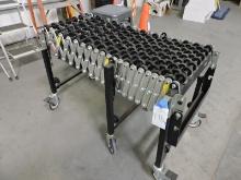 ULINE Extending Rolling Conveyor / 26" Wide / Extends from 32" to 105" / Rolling