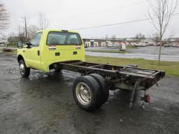 2000 Ford F-550 XL S/A Cab & Chassis