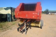 NH BR780 ROUND BALER