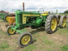 JD 620 Tractor (T)