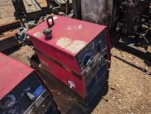 LINCOLN ELECTRIC RANGER 8 WELDER