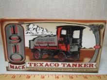 N I B Vtg 1995 Texaco 1910 Tanker Coin Bank