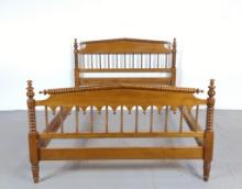 Full Size Spindle Bed