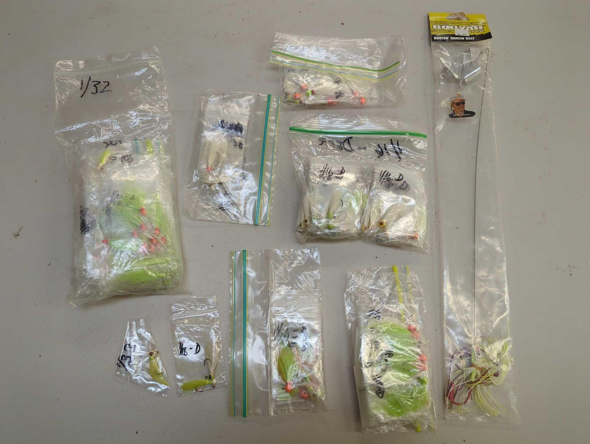 Ziploc bag of fishing lures of similar styles. Comes as is shown in photos. Appears to be new.