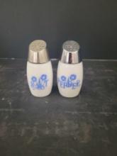 Shakers $5 STS