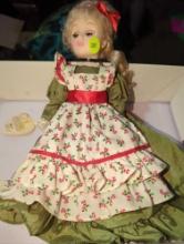 (GAR) EFFANBEE CANDI CANE CHRISTMAS DOLL 11" TALL 1984 GREEN DRESS RED APRON WHAT YOU SEE IN PHOTOS