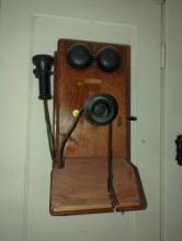 (SBD) PLEASE BRING OWN TOOLS TO REMOVE, ANTIQUE NORTHERN ELECTRIC HAND CRANK NON DIAL WALL PHONE,