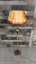 VTG BRASS TWIST LAMP WITH NATURE PAINTED SHADE