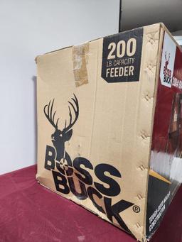 Boss Buck Outdoor 200 lbs Gravity Feeder
