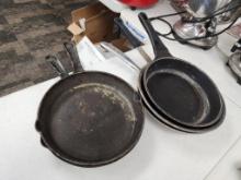 Two Cast Iron Fry Pans 10in, 3 Other Fry Pans