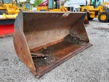 PEMBERTON 4 YARD GP BUCKET RUBBER TIRED LOADER ATTACHMENT with Pemberton coupler, fits Volvo L120H.