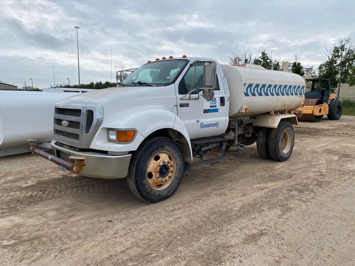 2007 FORD F650 WATER TRUCK VN:509959 powered by diesel engine, equipped with 6 speed transmission,