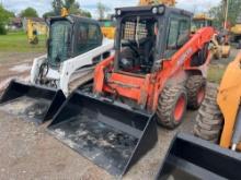 KUBOTA SSV75 SKID STEER powered by diesel engine, equippe with EROPS, 2-soeed, auxiliary hydraulics,
