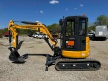 NEW UNUSED LIUGONG 9035E HYDRAULIC EXCAVATOR powered by Yanmar diesel engine, 25hp, equipped with