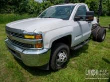 2018 CHEVY 3500 CAB & CHASSIS VN:313482 powered by gas engine, equipped with automatic transmission,