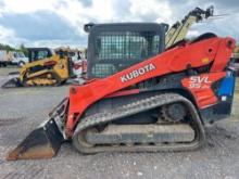 2019 KUBOTA SVL95 RUBBER TRACKED SKID STEER powered by Kubota diesel engine, equipped with rollcage,