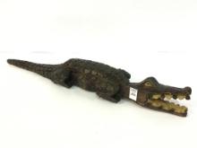 Wood Carved Alligator (30 Inches Long)