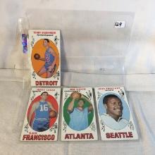 Lot of 4 Pcs Collector Vintage NBA Basketball Sport Trading Assorted Cards and Palyers -See Pictures