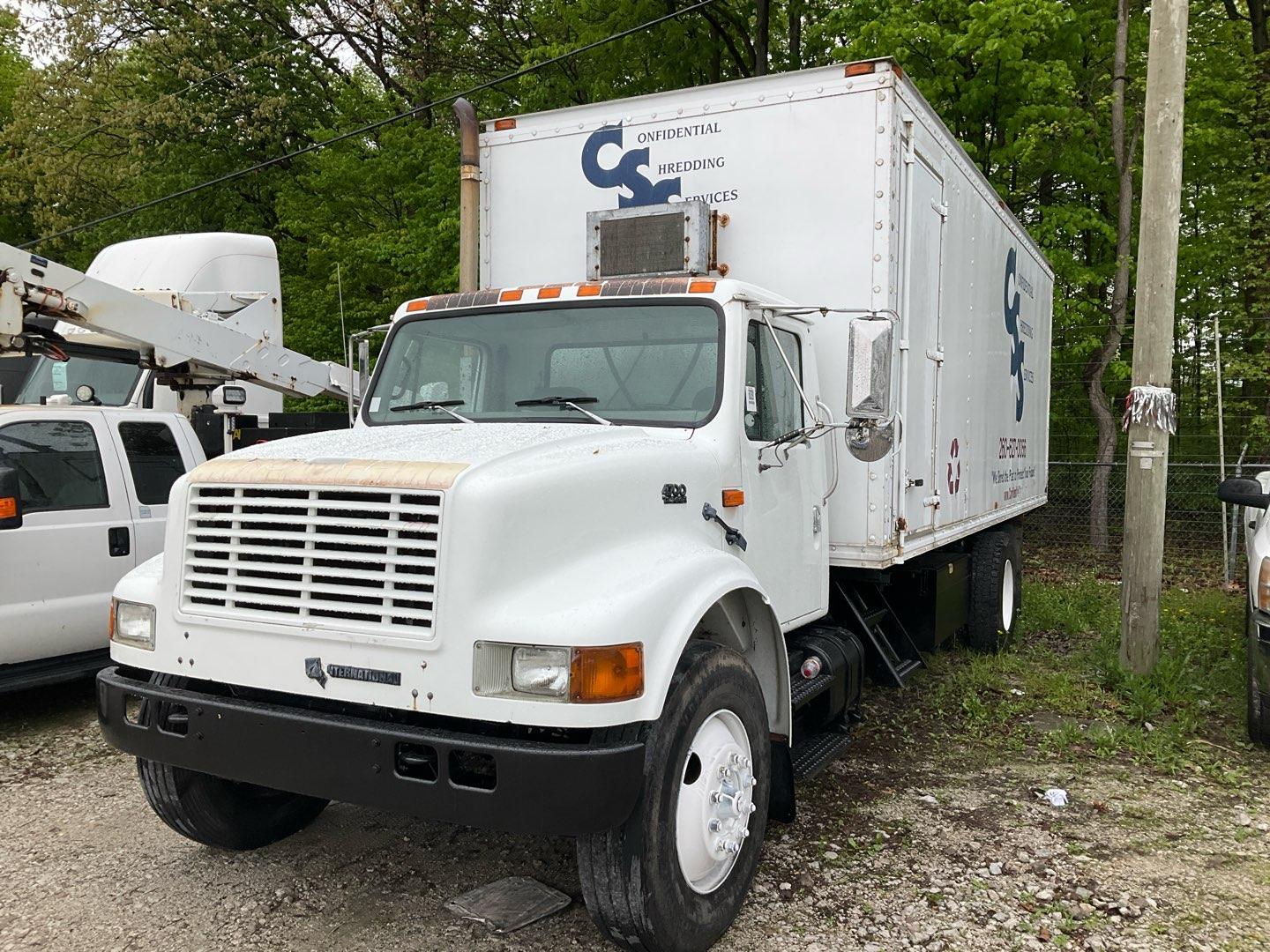 1998 INTERNATIONAL 4700 Serial Number: 1HTSCABP9WH533316