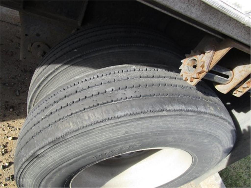 2012 GREAT DANE FLATBED TRAILER, 48'X102", aluminum wheels, 11r22.50 tires,